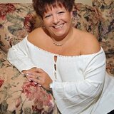 Veola from Kalispell | Woman | 47 years old | Sagittarius