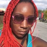 Red from Kansas City | Woman | 36 years old | Sagittarius