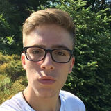 Chris from Athens | Man | 27 years old | Aquarius
