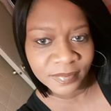 Rissa from Cleveland | Woman | 47 years old | Aquarius