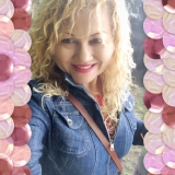 Mariana from Queensbury | Woman | 61 years old | Leo