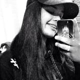 Lau from Foz do Iguacu | Woman | 28 years old | Taurus