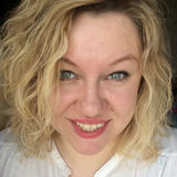Lu from Moskva | Woman | 38 years old | Aquarius
