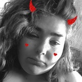Holly from Oakland | Woman | 26 years old | Sagittarius