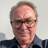 Chris from Glasgow | Man | 54 years old | Leo
