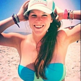 Laura from Brussels | Woman | 32 years old | Cancer