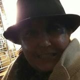 Perfume from Claudio | Woman | 63 years old | Aquarius