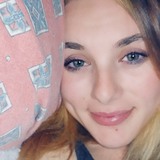 Halleybear from Calgary | Woman | 26 years old | Pisces