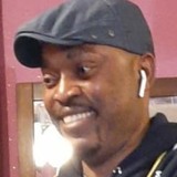 Johnuyioyb from Asti | Man | 52 years old | Capricorn