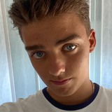 Joshuahenriqod from Caterham | Man | 20 years old | Pisces