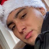 Santi from Bellerose | Man | 25 years old | Capricorn