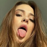 Mona from Los Angeles | Woman | 36 years old | Cancer