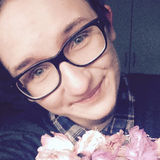 Alex from Gram | Woman | 26 years old | Leo