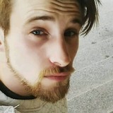 Tiago from Porto | Man | 32 years old | Cancer