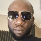 Yan from Glasgow | Man | 47 years old | Aquarius