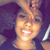 Moniinixon from Amityville | Woman | 27 years old | Cancer