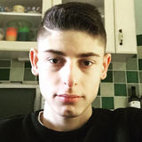 Robbie from Barnet | Man | 28 years old | Taurus