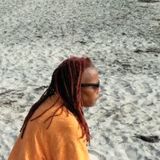 Tee from Birmingham | Woman | 63 years old | Aquarius