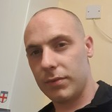 Adamfarringt8E from Heaton Chapel | Man | 29 years old | Gemini
