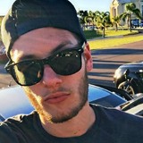 Fabrícioburato from Farroupilha | Man | 27 years old | Aquarius