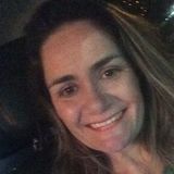 Lê from Vinhedo | Woman | 44 years old | Aries