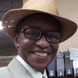 Tooclean from Saint Louis | Man | 58 years old | Cancer