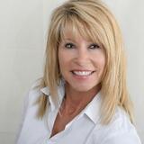 Michaela from Ashland City | Woman | 45 years old | Cancer