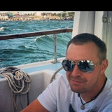 Hunter from Moncton | Man | 49 years old | Taurus