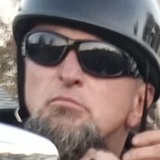 Bennieschulte5 from Sacramento | Man | 44 years old | Aquarius