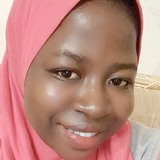 Salamatuawen2P from Afrikanda | Woman | 31 years old | Taurus