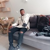 Samuelezenwajb from Larisa | Man | 39 years old | Cancer
