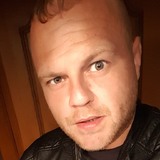 Stevebxl from Brussels | Man | 40 years old | Gemini