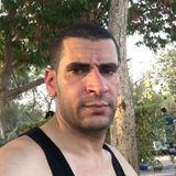 Emadsakr from Dubai | Man | 46 years old | Aquarius