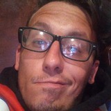 Vix from Martins Ferry | Man | 32 years old | Aries