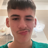 Matteo from Burano | Man | 20 years old | Capricorn