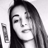 Sarah from Old City | Woman | 32 years old | Taurus
