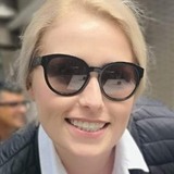 Loea from Trieste | Woman | 46 years old | Libra
