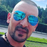 Valerisashe6I from Dusseldorf | Man | 47 years old | Libra