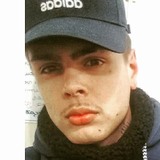Cebolinha from Arroio do Meio | Man | 25 years old | Cancer
