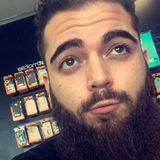 Julian from Elizabethton | Man | 31 years old | Sagittarius