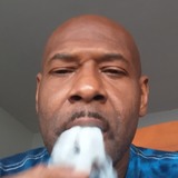 Mj96V from Bloomington | Man | 49 years old | Leo