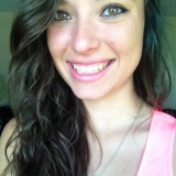 Rayisle from De Land | Woman | 32 years old | Taurus