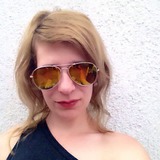 Nina from Zagreb | Woman | 41 years old | Taurus