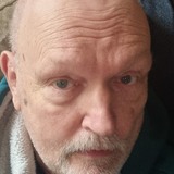 Aubecqrs from Enghien | Man | 71 years old | Cancer
