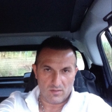 Manu from Caserta | Man | 53 years old | Cancer