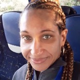 Moni from Philadelphia | Woman | 56 years old | Taurus