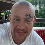 Aarondavidtuqh from New Milton | Man | 45 years old | Aquarius