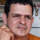 Robinsoncruzsr from Florencia | Man | 47 years old | Cancer