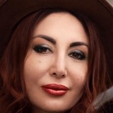 Deni from Vienna | Woman | 47 years old | Capricorn