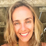 Vanessa from Petropolis | Woman | 46 years old | Cancer